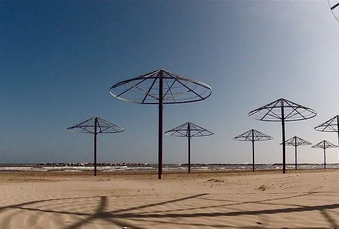 Due Palme Ξενοδοχείο Πέζαρο